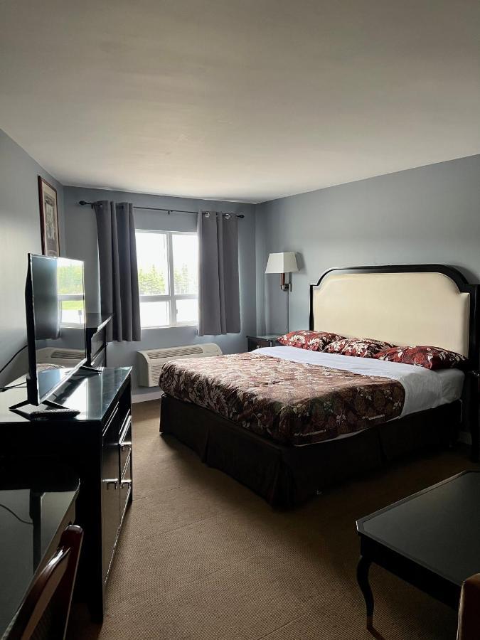 Hwy 17 Hotel Wawa Bagian luar foto