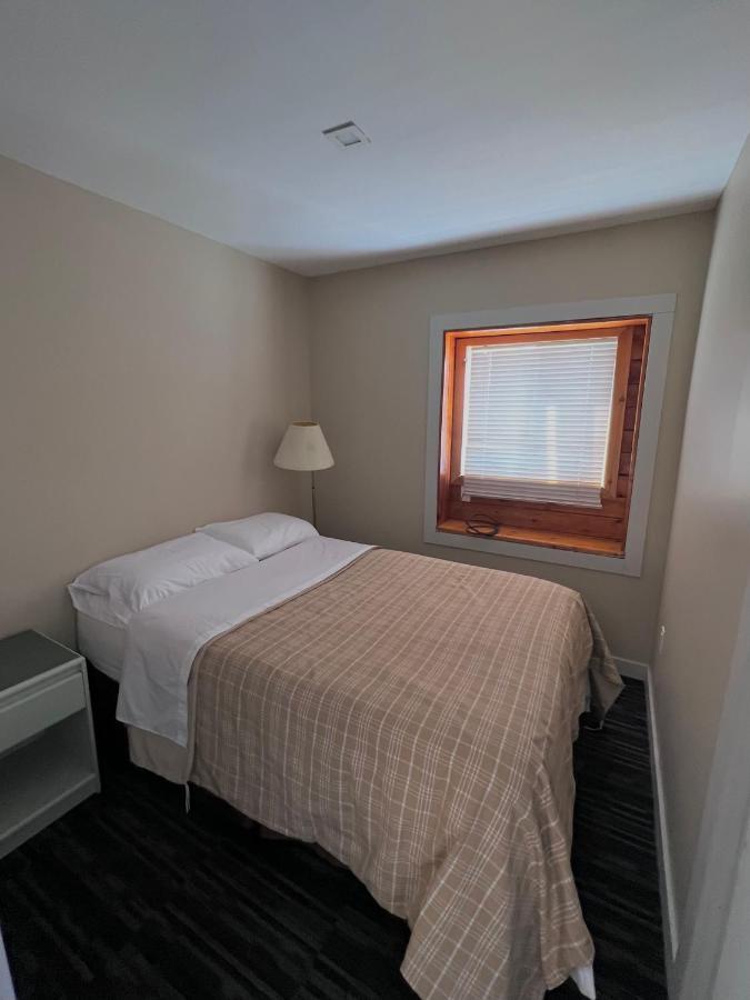 Hwy 17 Hotel Wawa Bagian luar foto